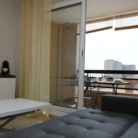 Monaco View アパート